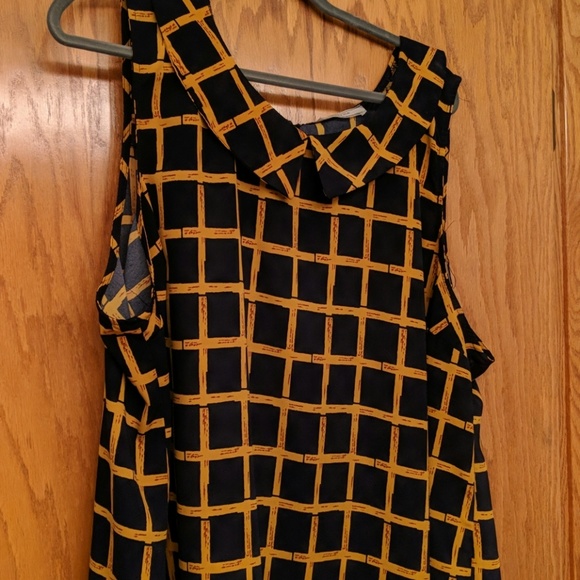 Poema Tops - Modcloth Poema Dressy Tank Top